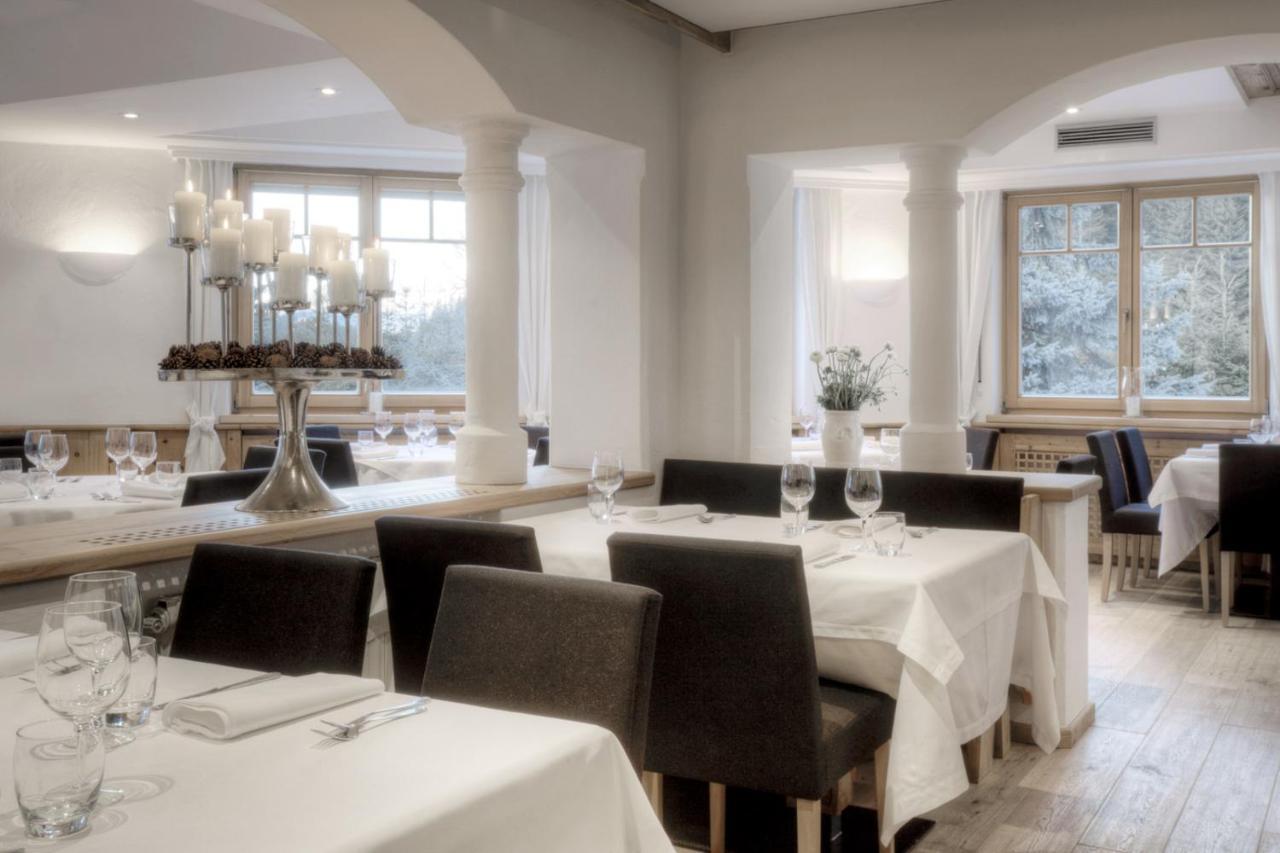Hotel La Tambra Corvara In Badia Eksteriør billede